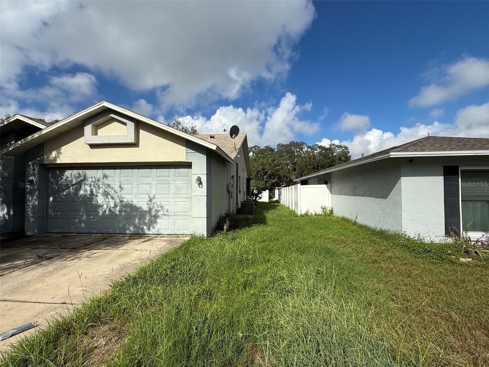 8835 ARUBA LN — photo 3