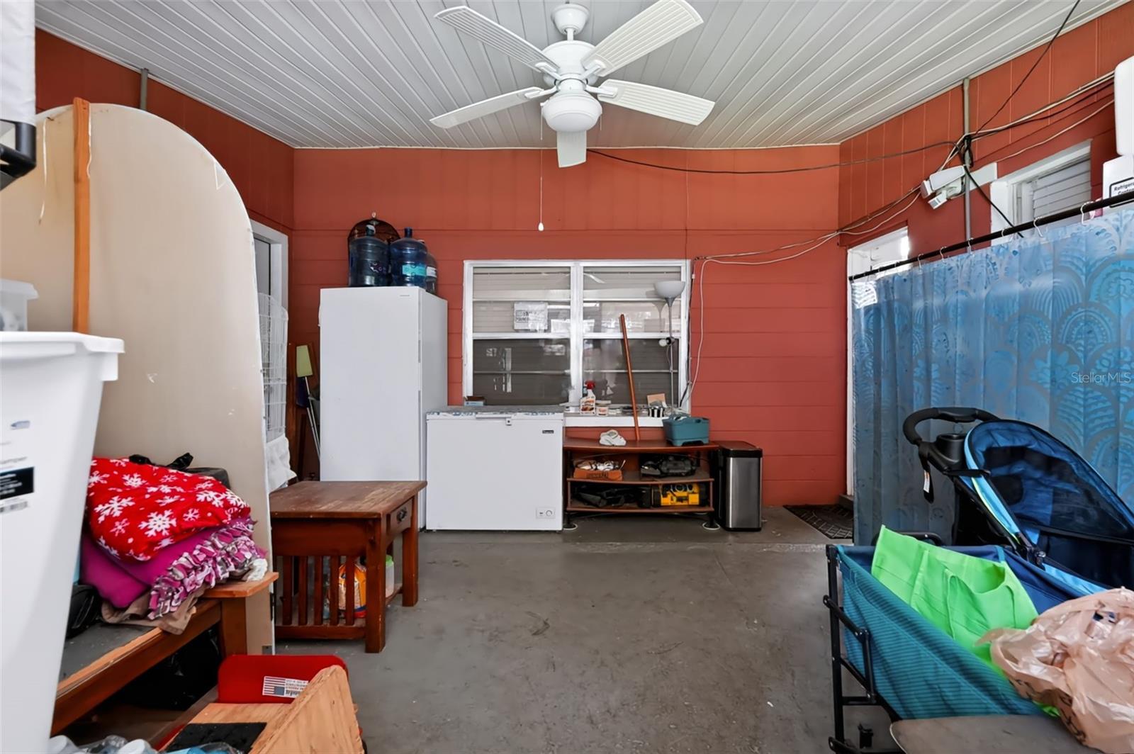 2409 GIDDENS AVE — photo 26