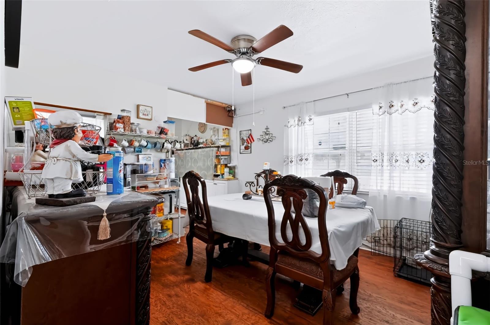 2409 GIDDENS AVE — photo 9