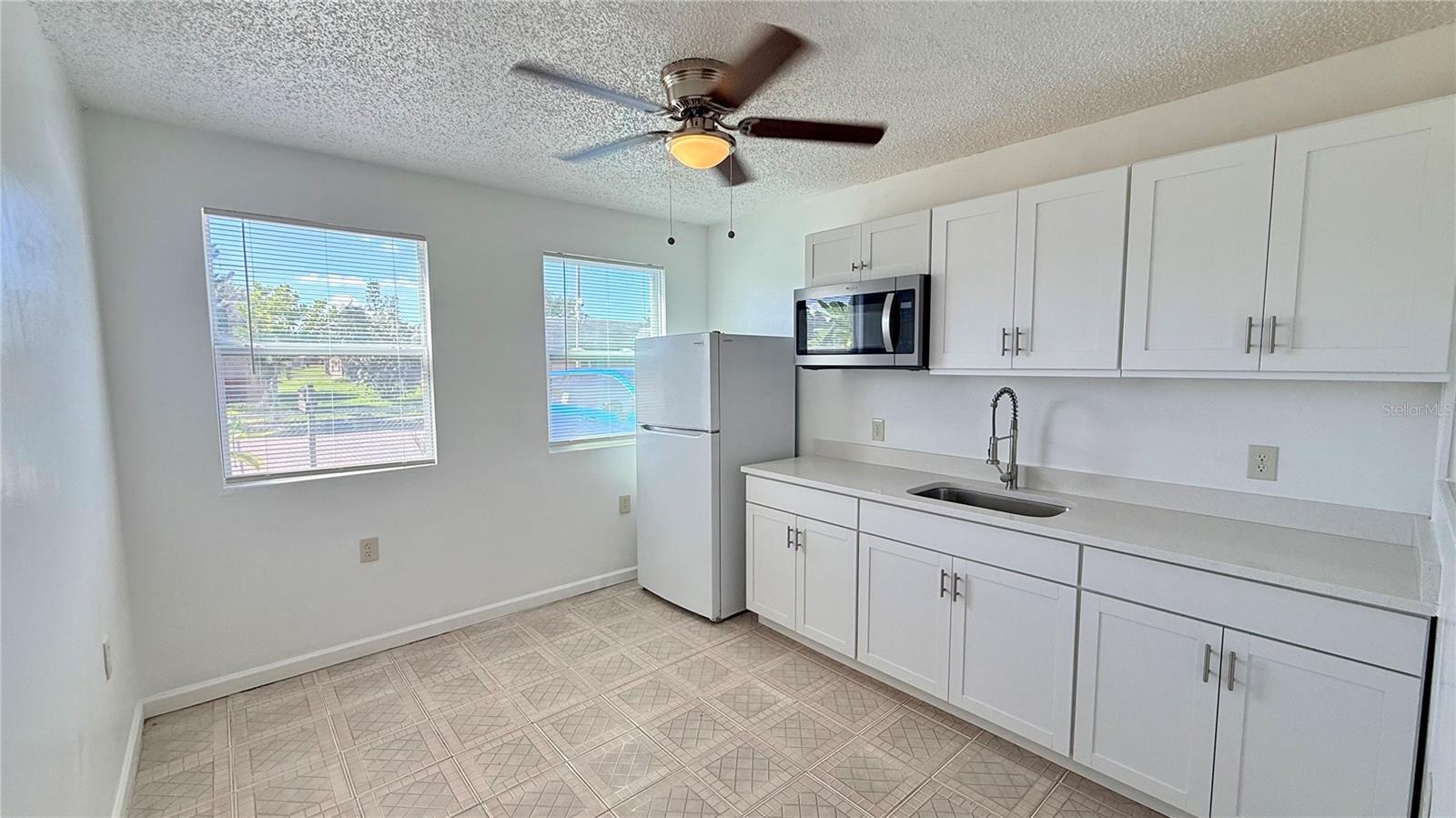1903 24TH UNIT B ST — photo 11