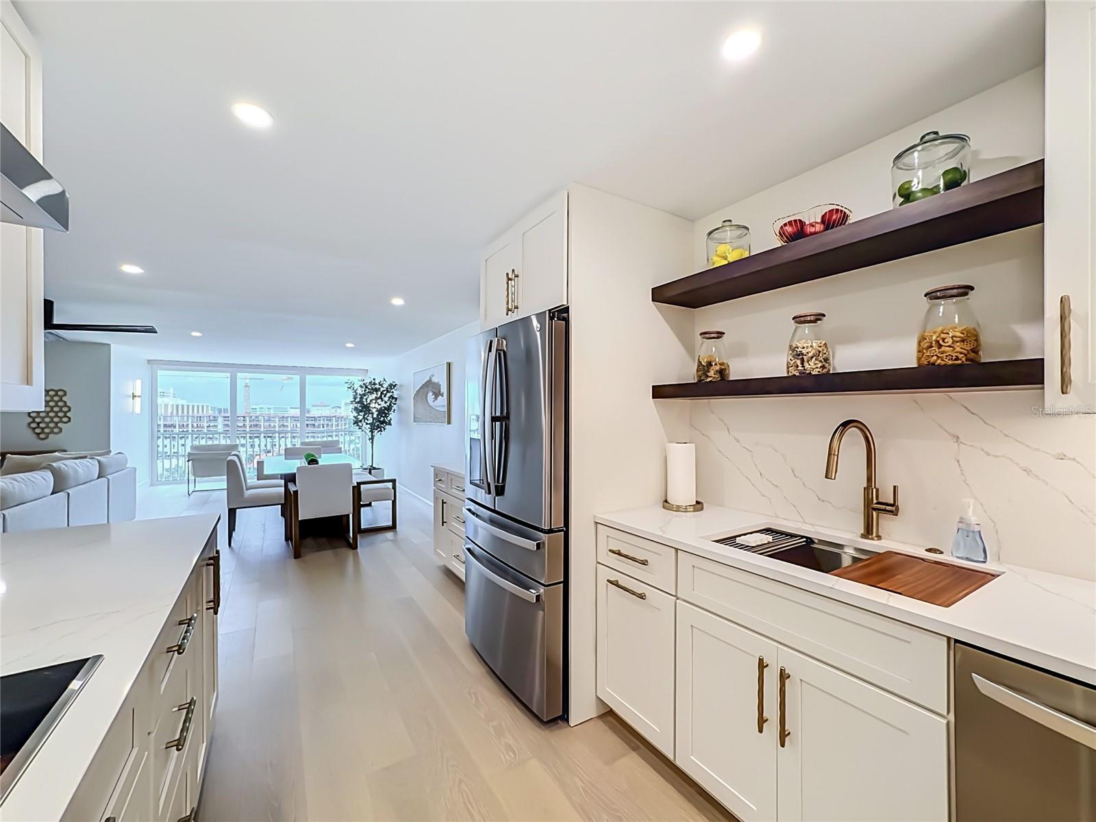 435 S GULFSTREAM AVE #1006 — photo 10