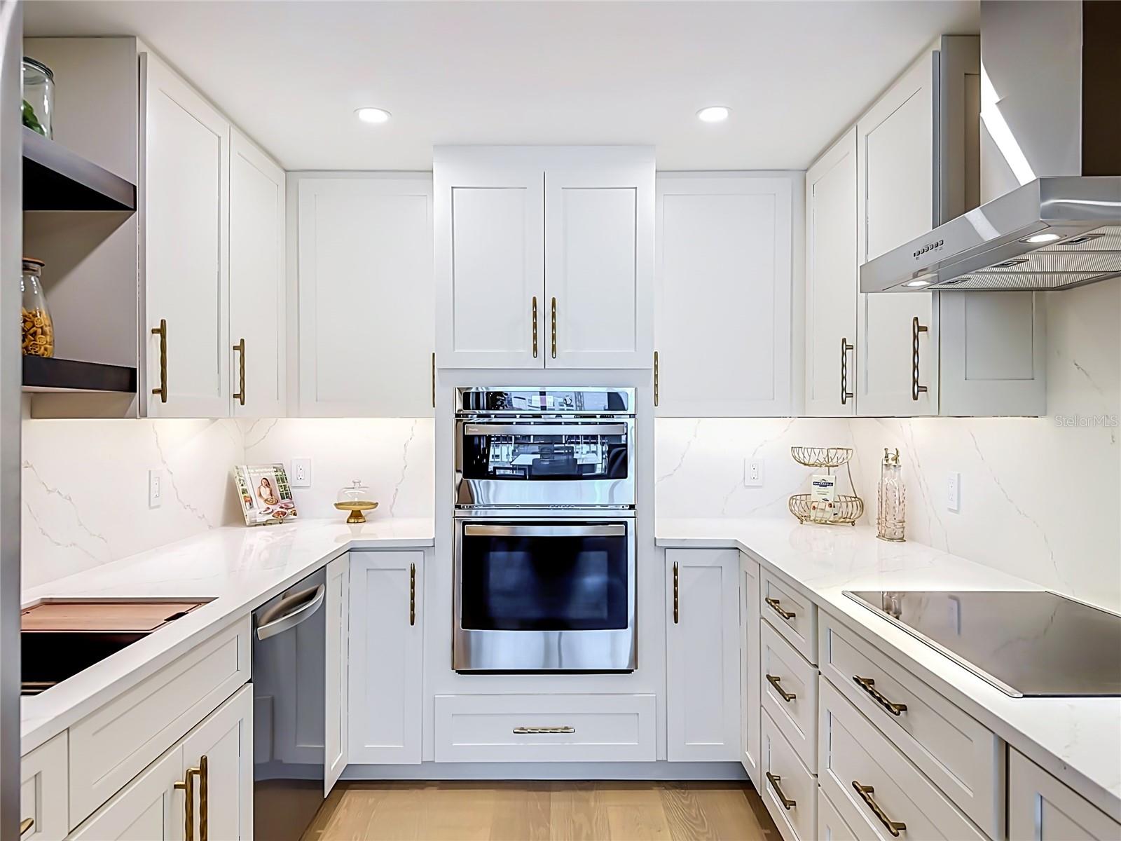 435 S GULFSTREAM AVE #1006 — photo 9