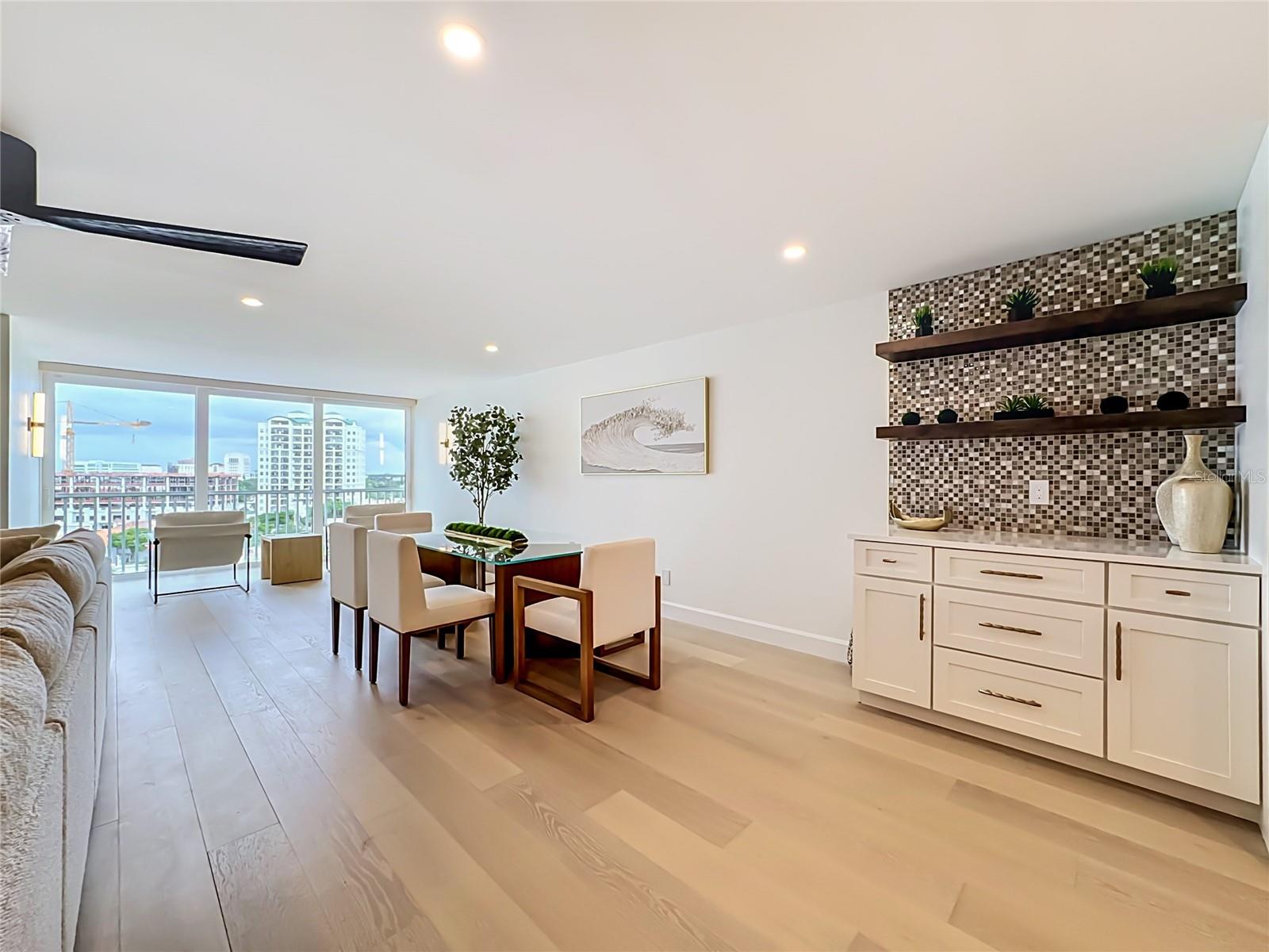 435 S GULFSTREAM AVE #1006 — photo 13