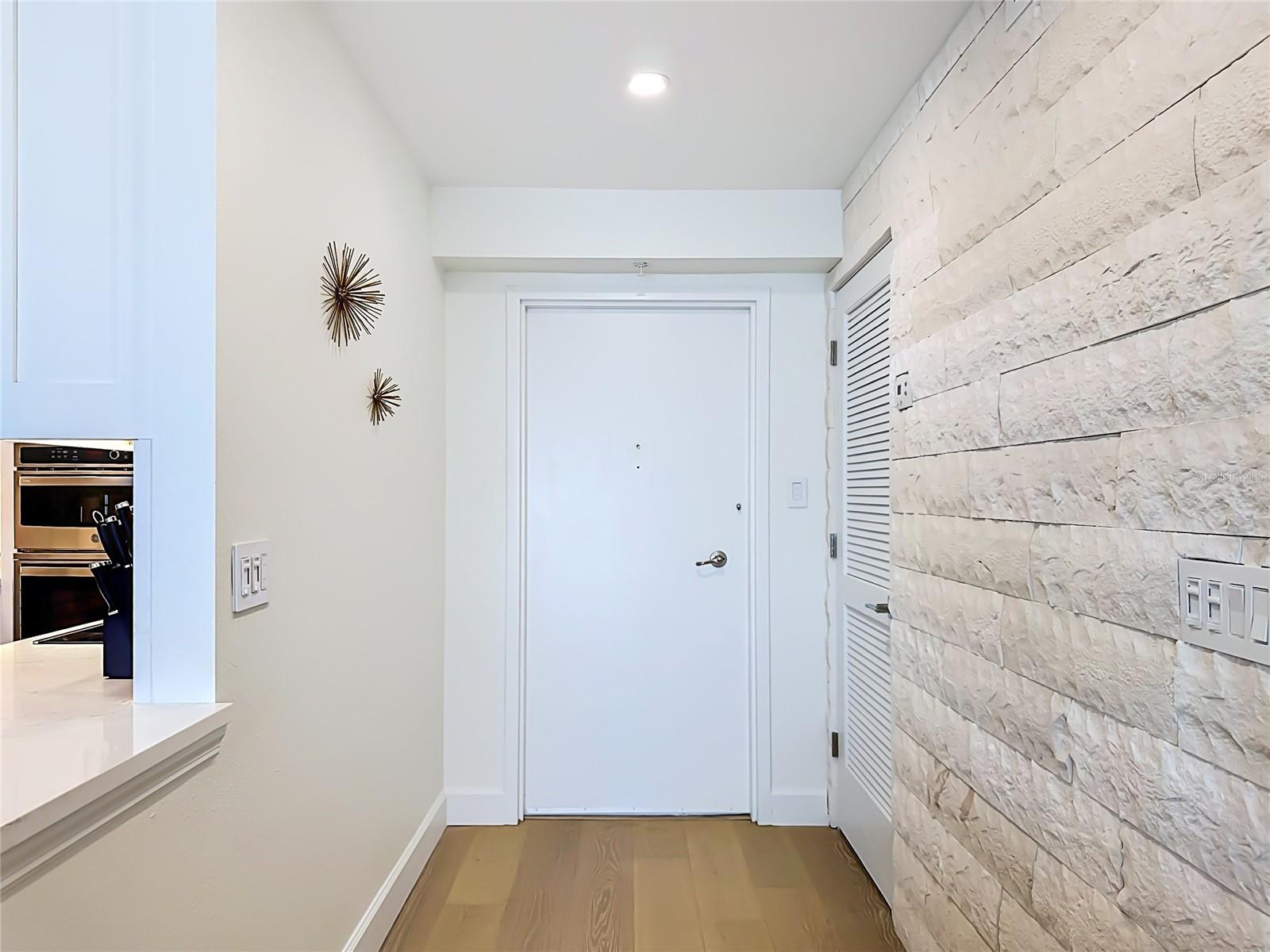 435 S GULFSTREAM AVE #1006 — photo 4