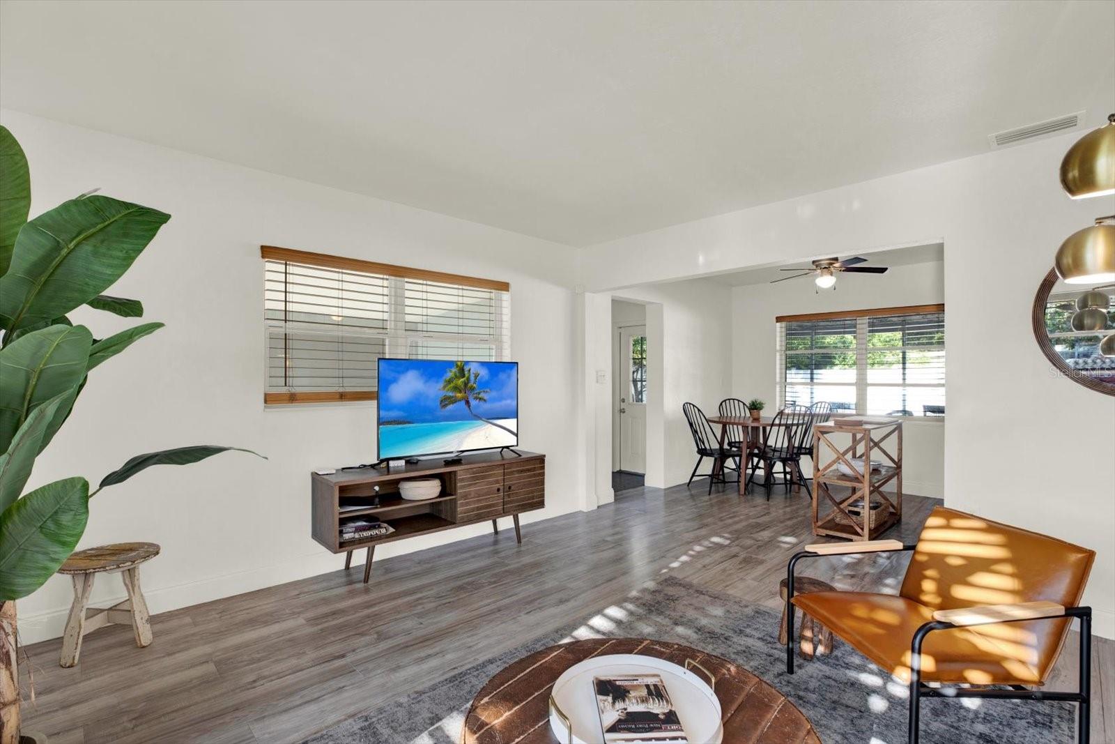 10603 AGATE CT — photo 2