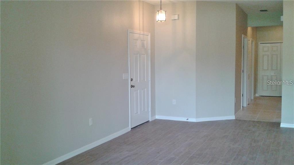 4213 VIA PIEDRA CIR #8-104 — photo 11