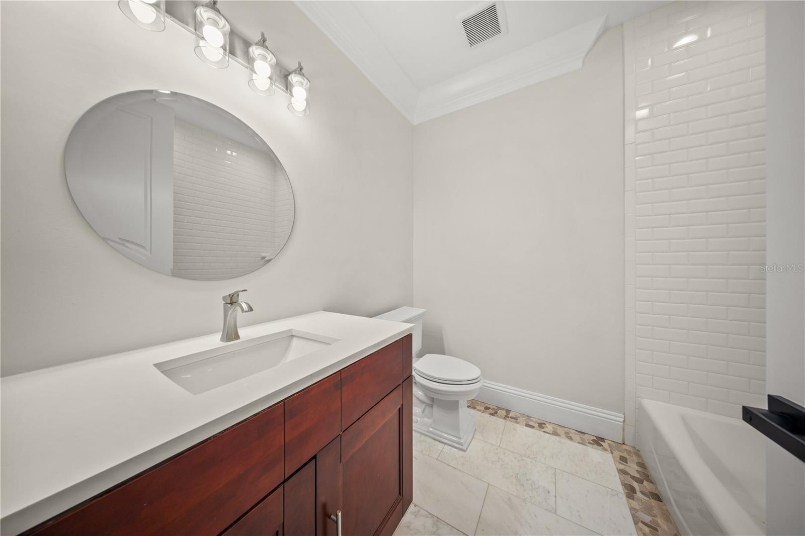 420 S ROYAL POINCIANA DR — photo 28