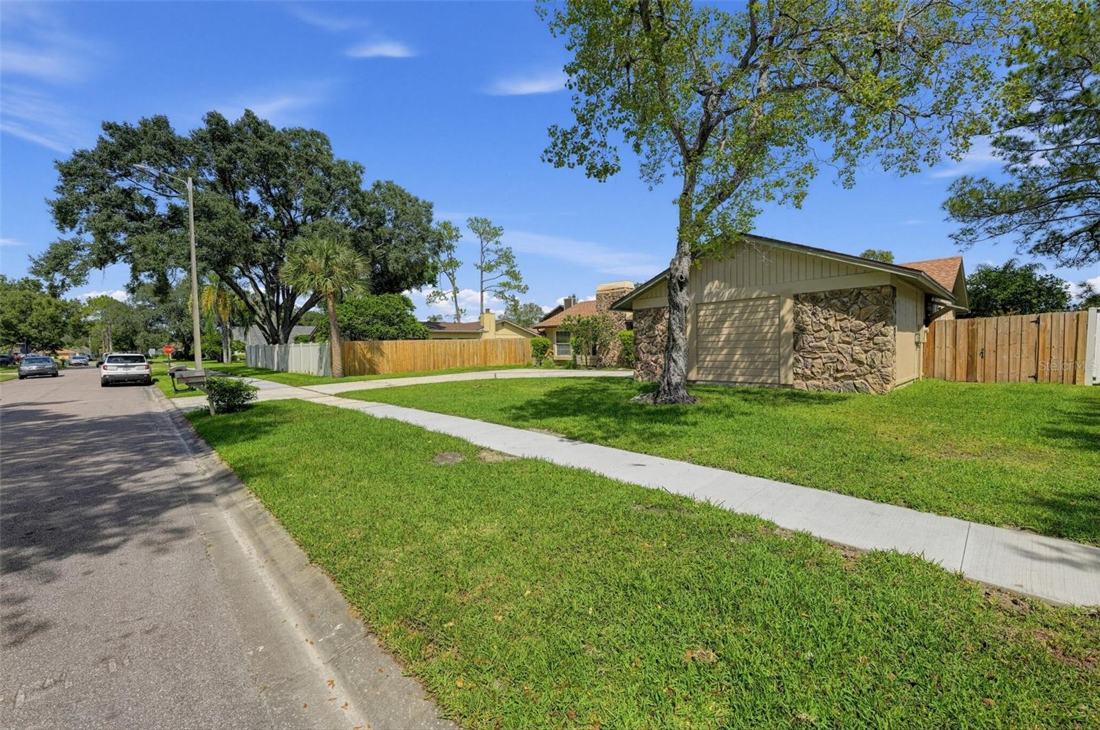 4165 ROLLING SPRINGS DR — photo 4