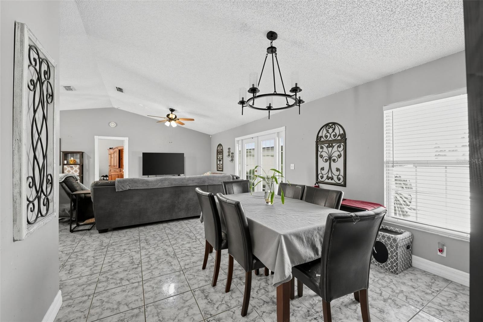 4165 ROLLING SPRINGS DR — photo 15