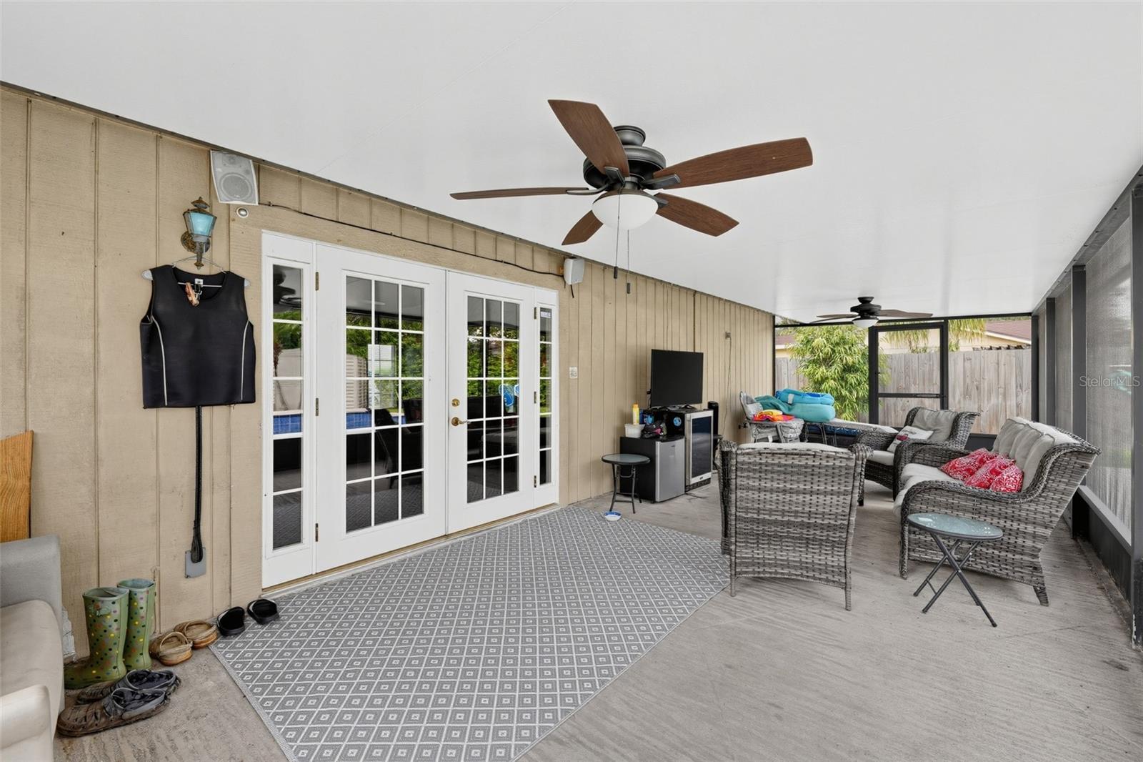 4165 ROLLING SPRINGS DR — photo 32