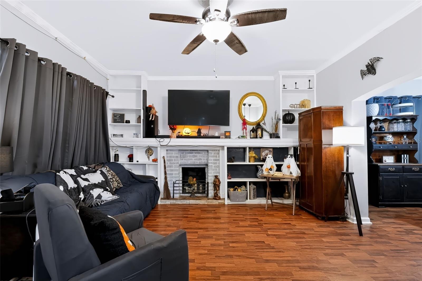 307 W CHERRY ST — photo 11