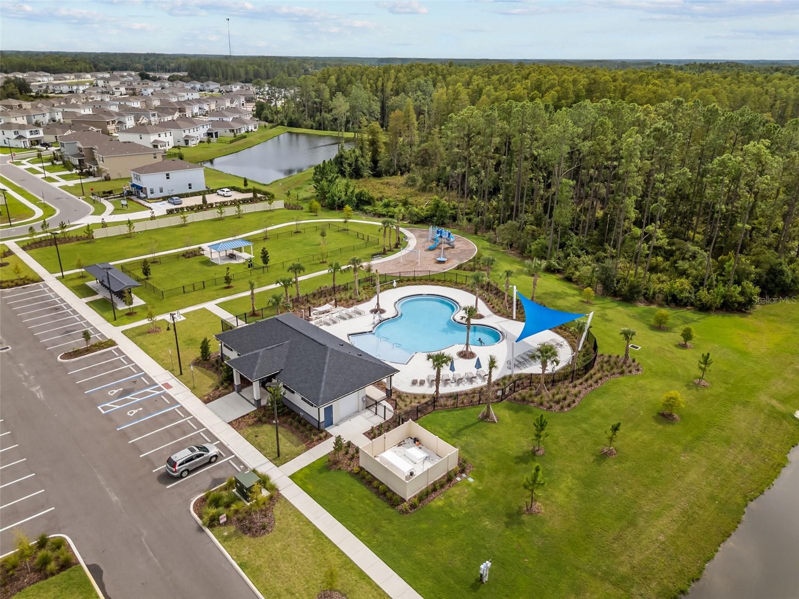 6847 DAINTREE CT — photo 46