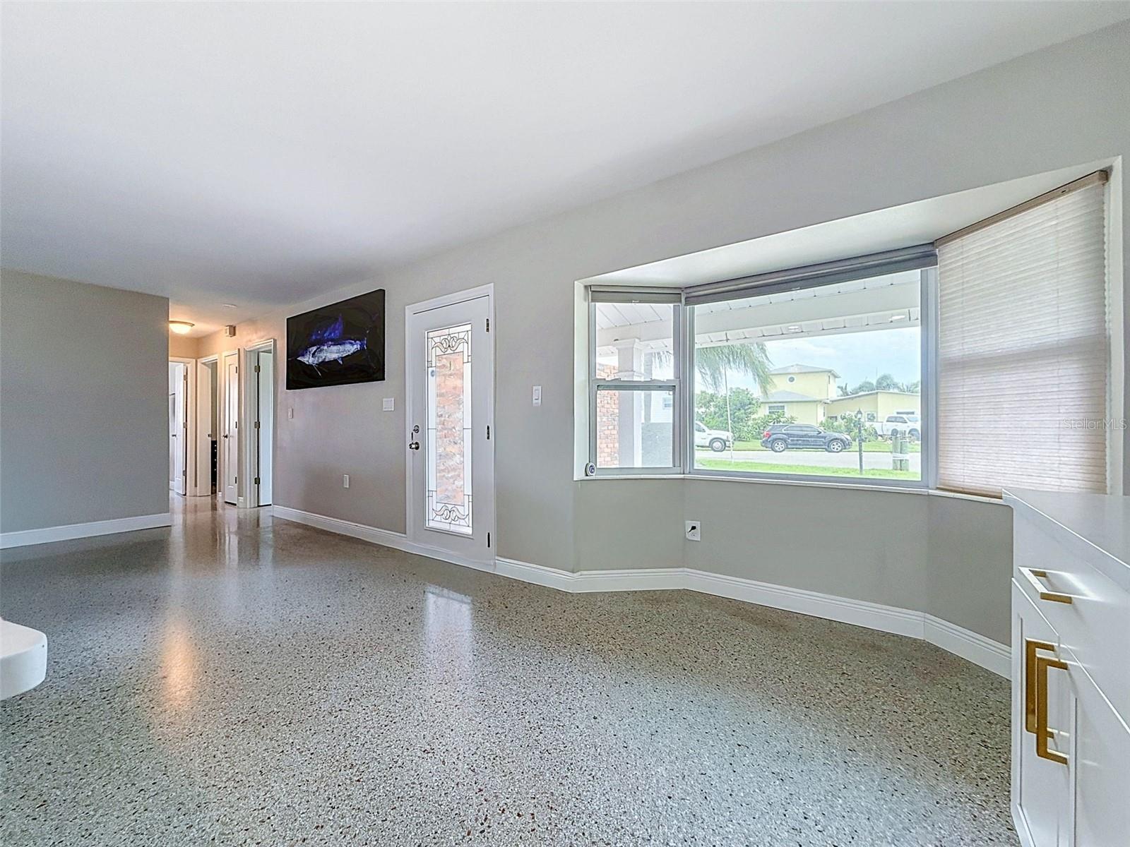 8723 HICKORYWOOD LN — photo 26