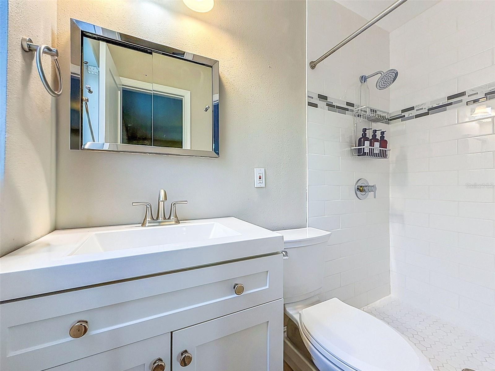 8723 HICKORYWOOD LN — photo 35