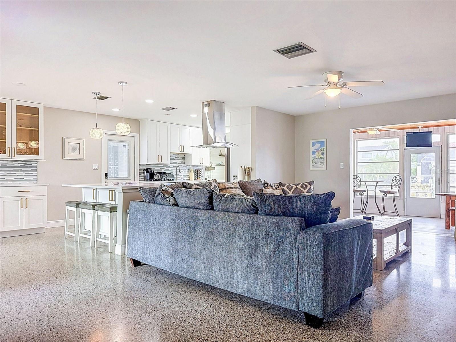 8723 HICKORYWOOD LN — photo 29