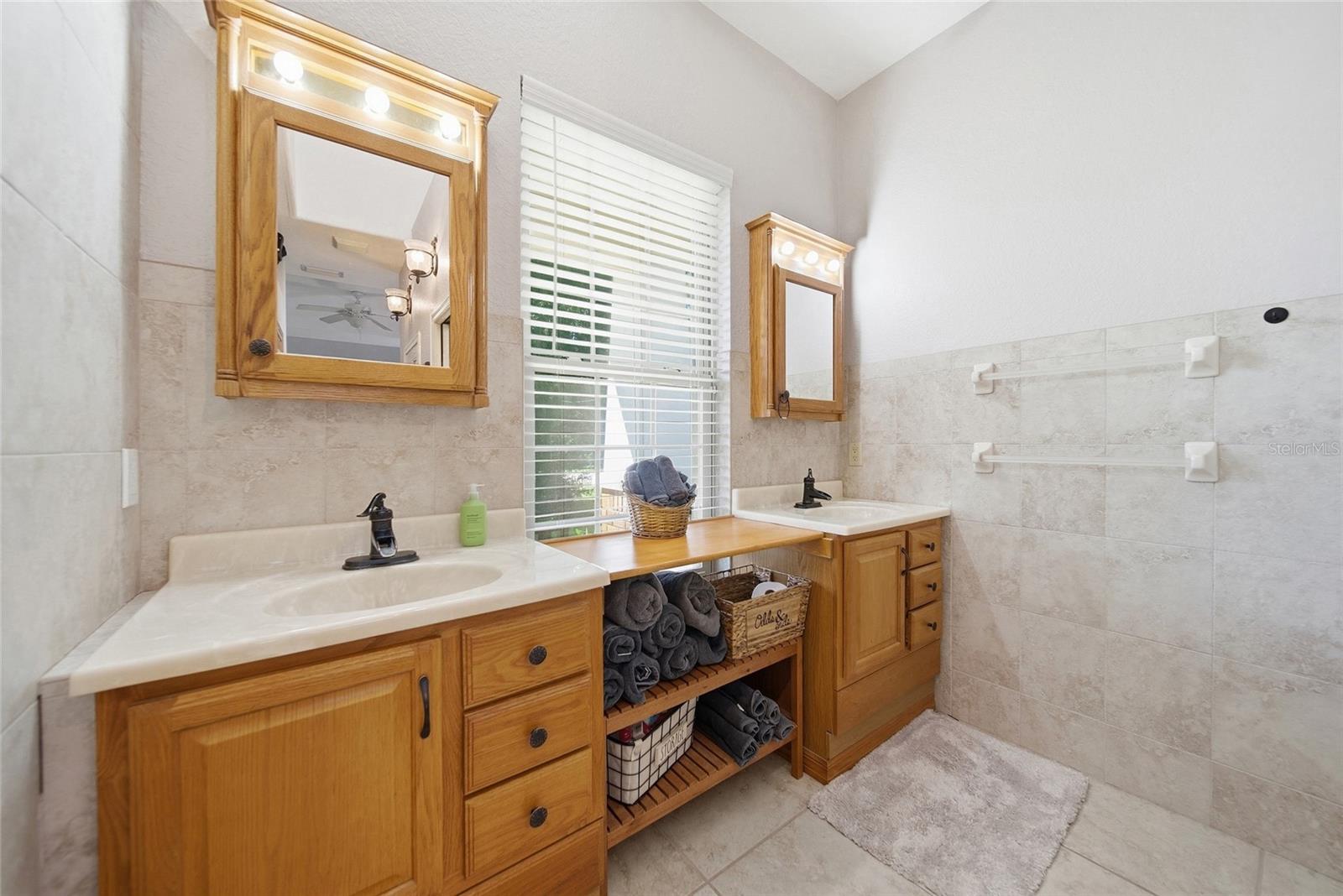 13100 LILITA AVE — photo 23