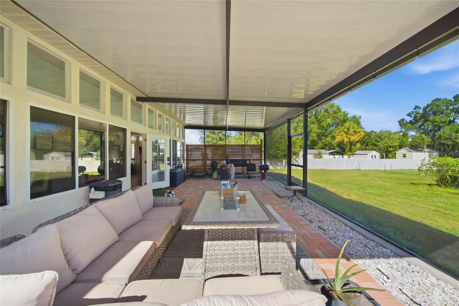 13100 LILITA AVE — photo 32