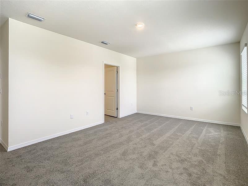 17016 OVAL RUM DR — photo 45