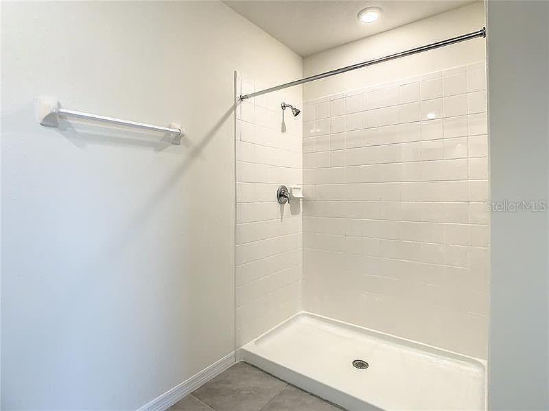 17016 OVAL RUM DR — photo 51