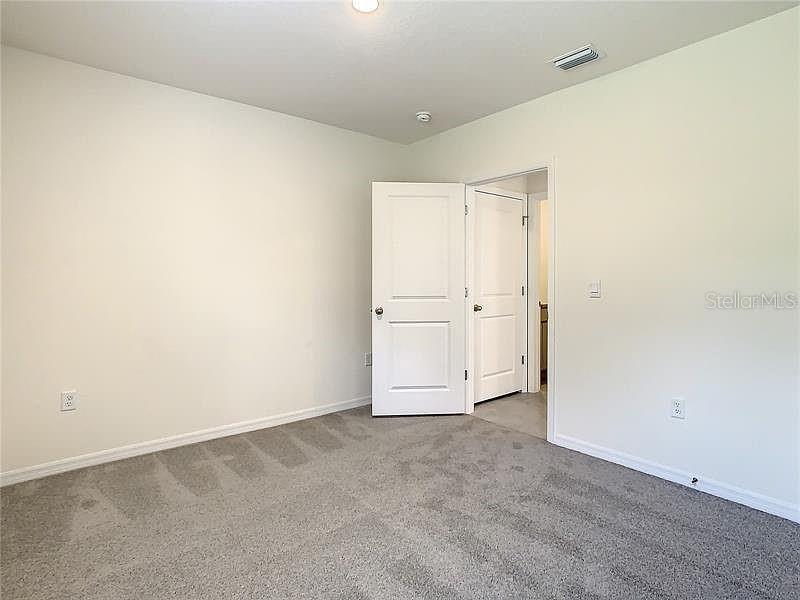 17016 OVAL RUM DR — photo 29