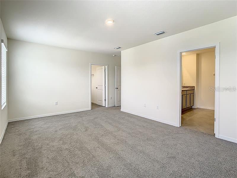 17016 OVAL RUM DR — photo 46