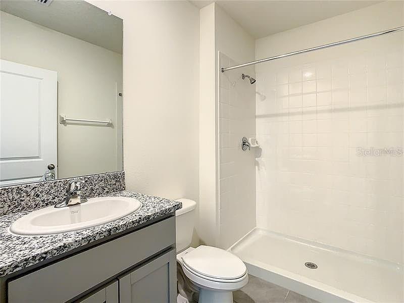 17016 OVAL RUM DR — photo 23