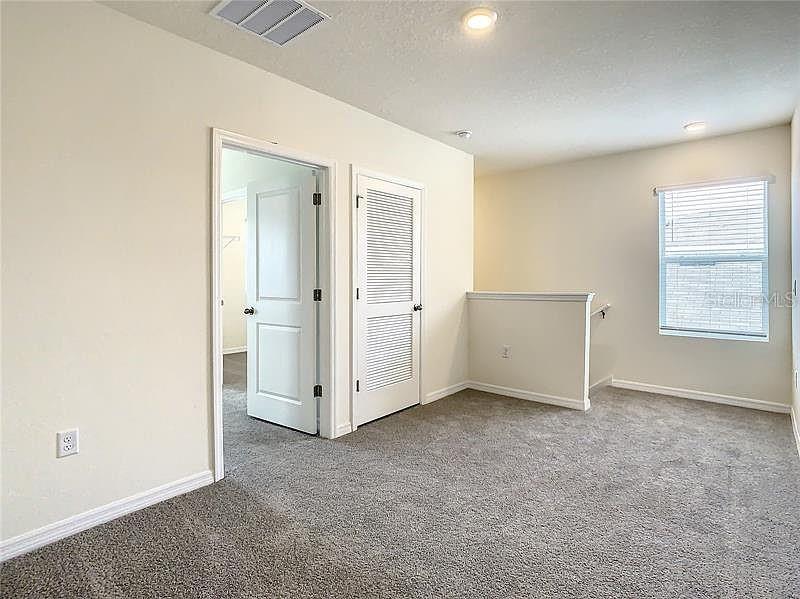 17016 OVAL RUM DR — photo 34