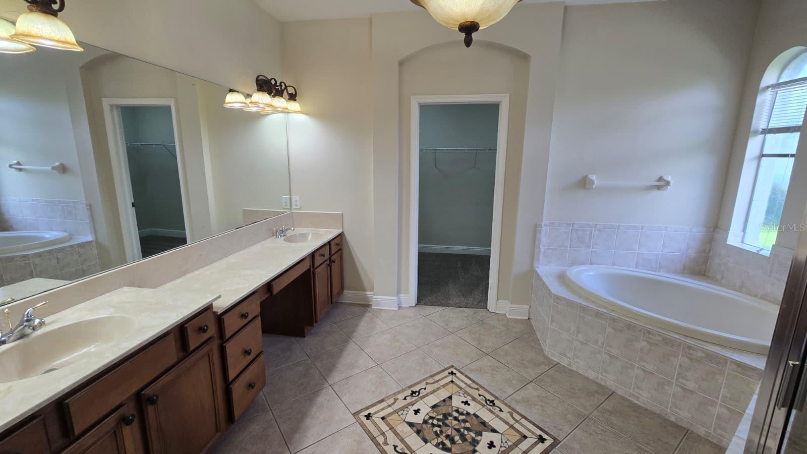7411 GREEN ST — photo 9