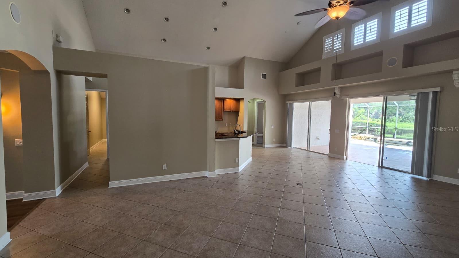 7411 GREEN ST — photo 4