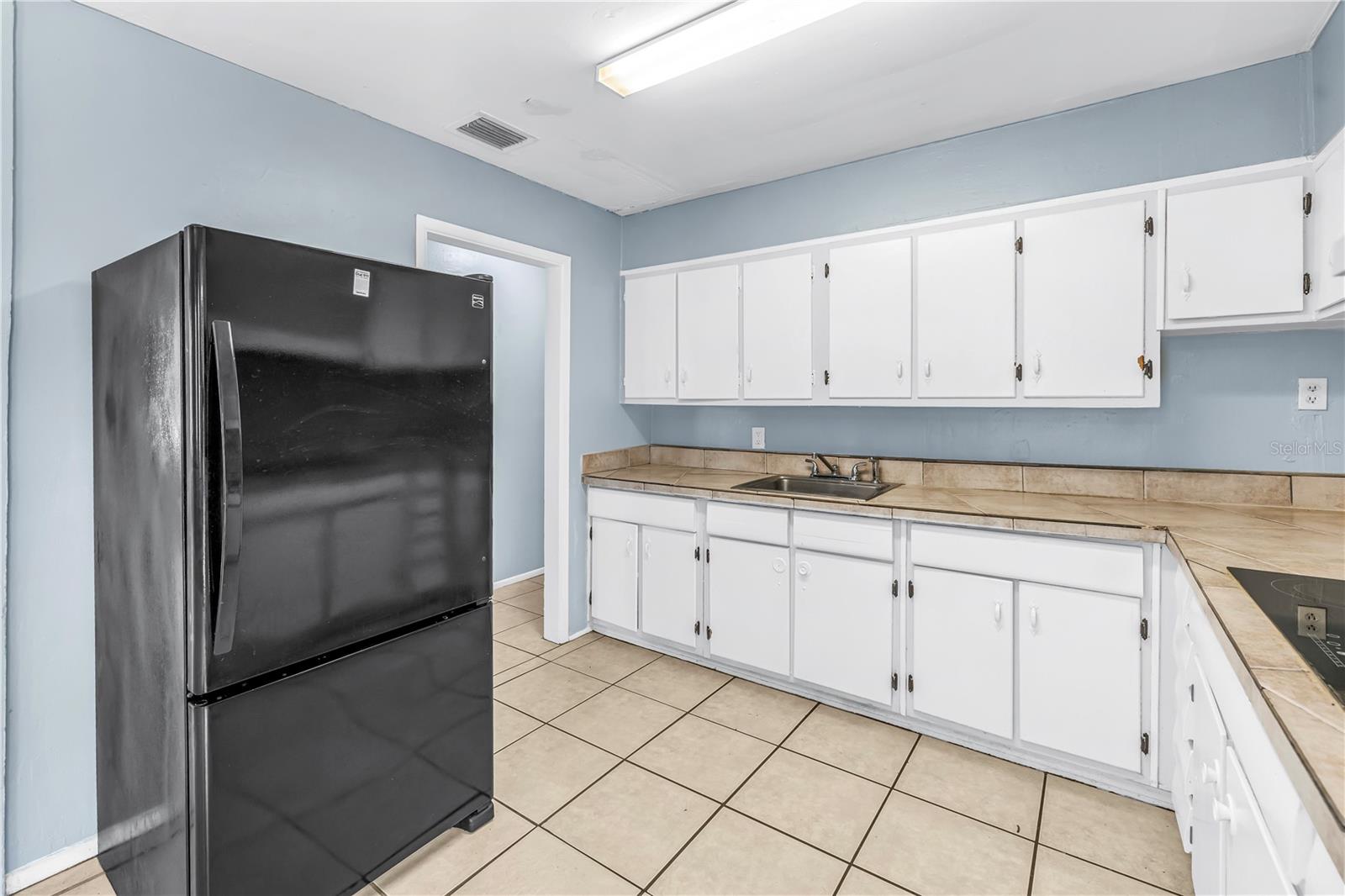 930 ALCAZAR WAY S — photo 12