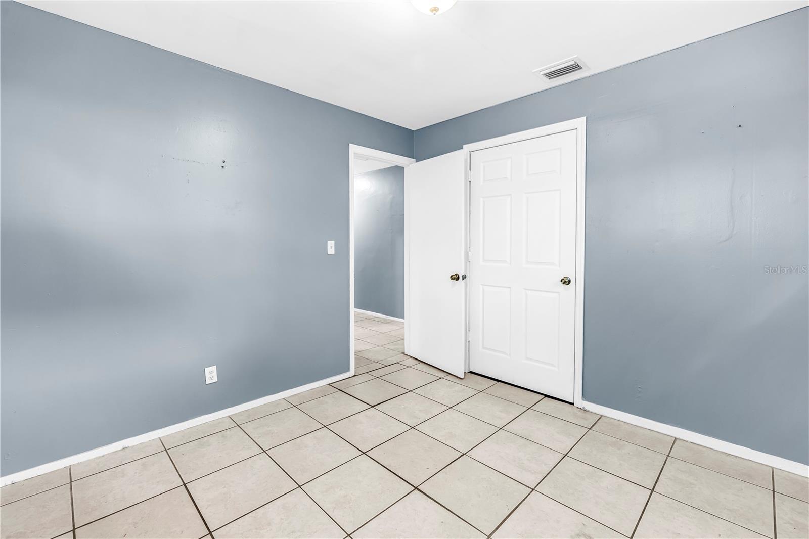 930 ALCAZAR WAY S — photo 19