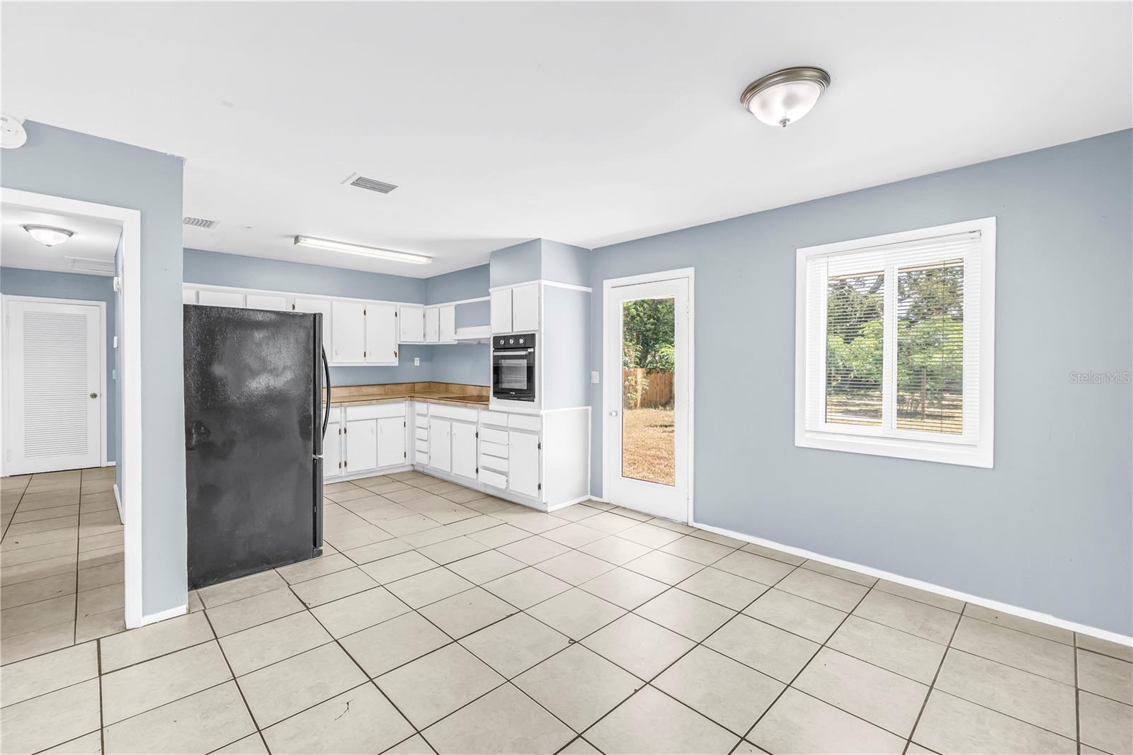 930 ALCAZAR WAY S — photo 13