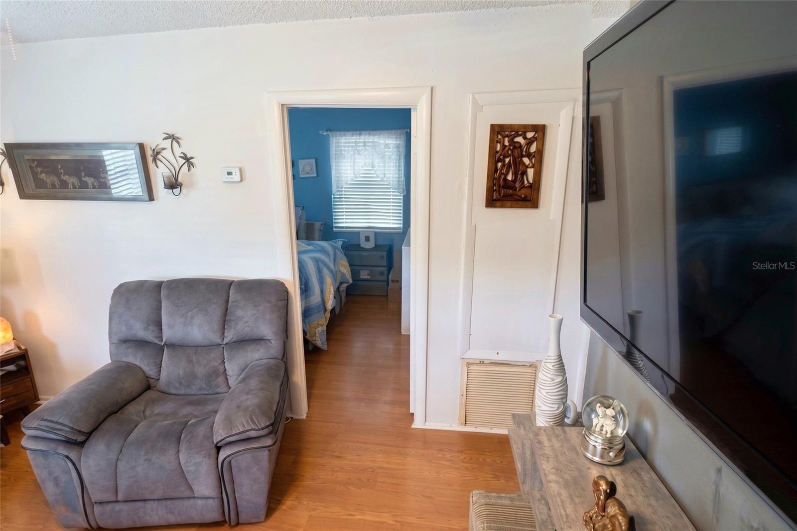 4480 NEWARK ST N — photo 13