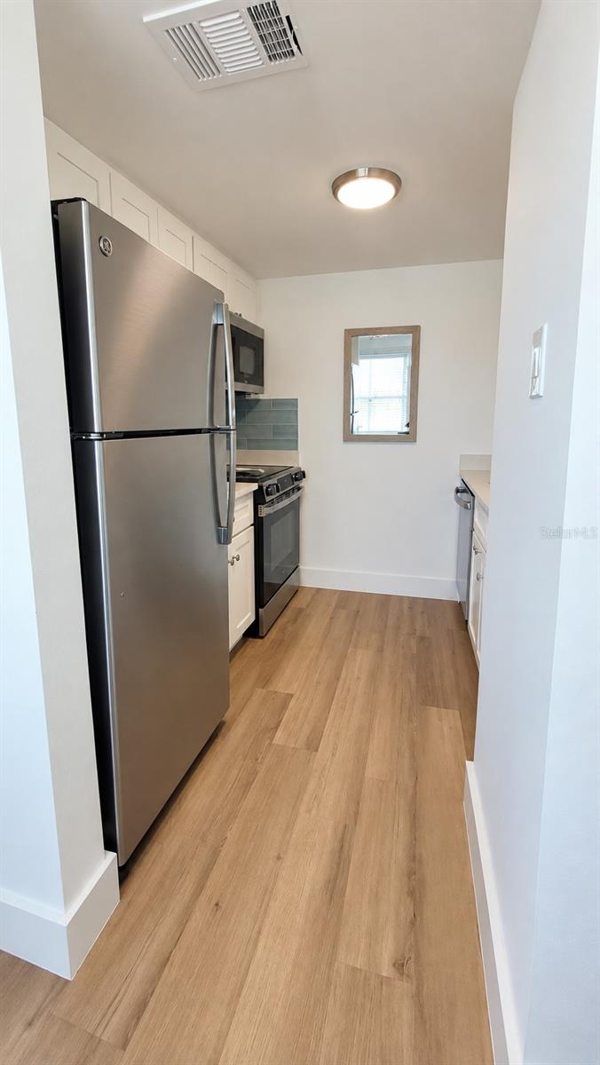 9715 HARRELL AVE #1 — photo 17