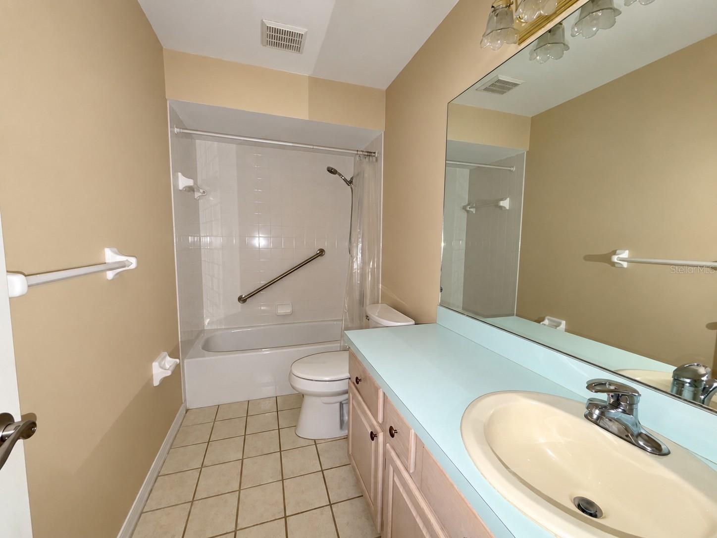 8417 DANBURY LN — photo 9