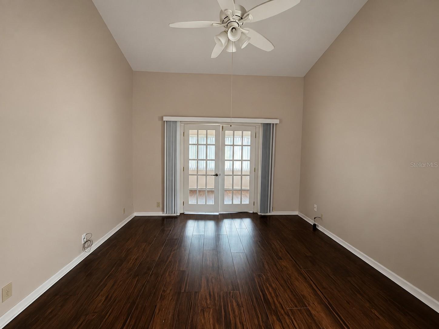 8417 DANBURY LN — photo 8