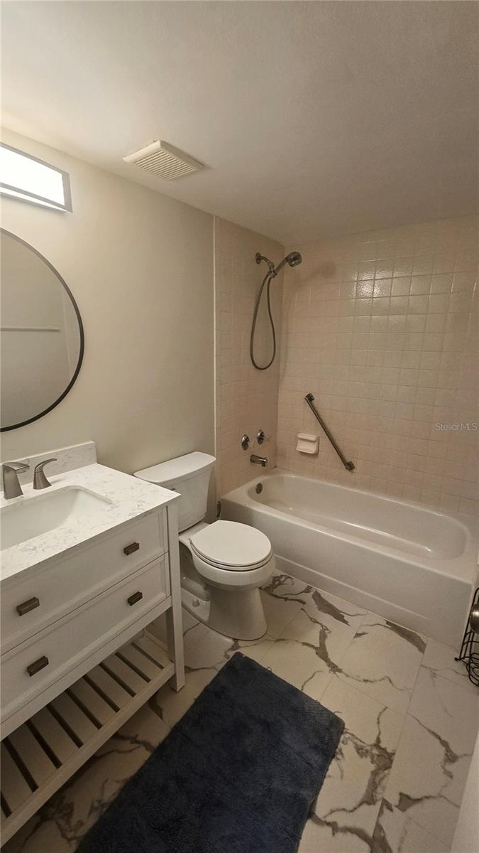 1236 PINE RIDGE CIR W #G3 — photo 7