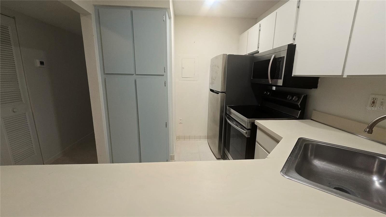 1236 PINE RIDGE CIR W #G3 — photo 6