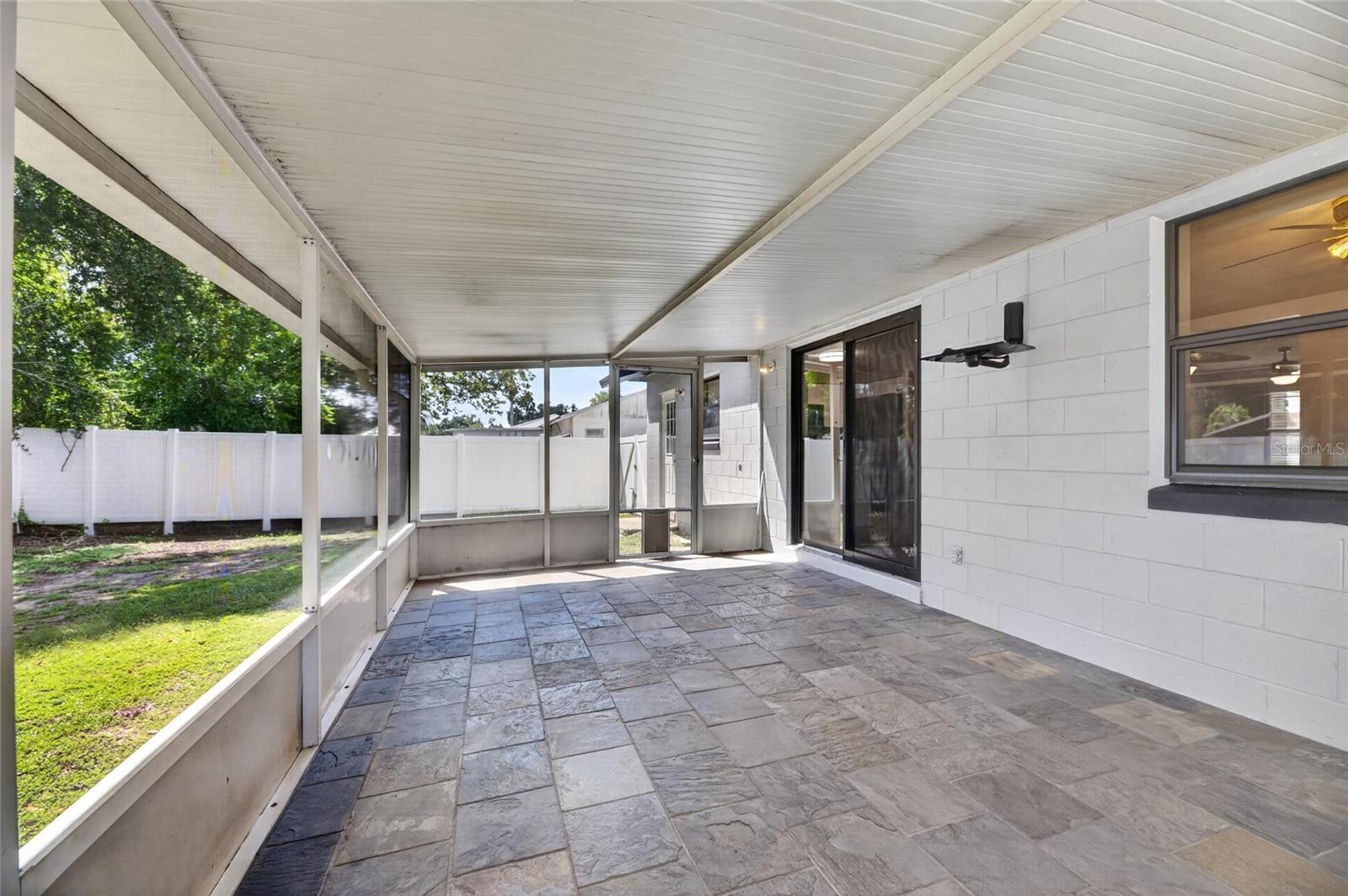 906 CUTLER DR — photo 40