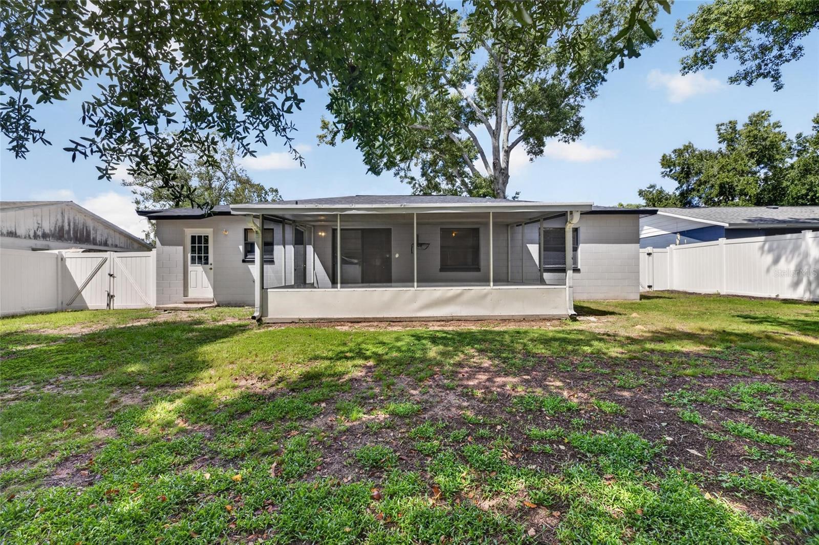 906 CUTLER DR — photo 42