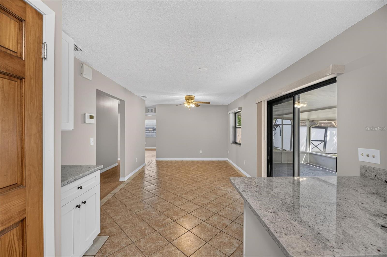 906 CUTLER DR — photo 16