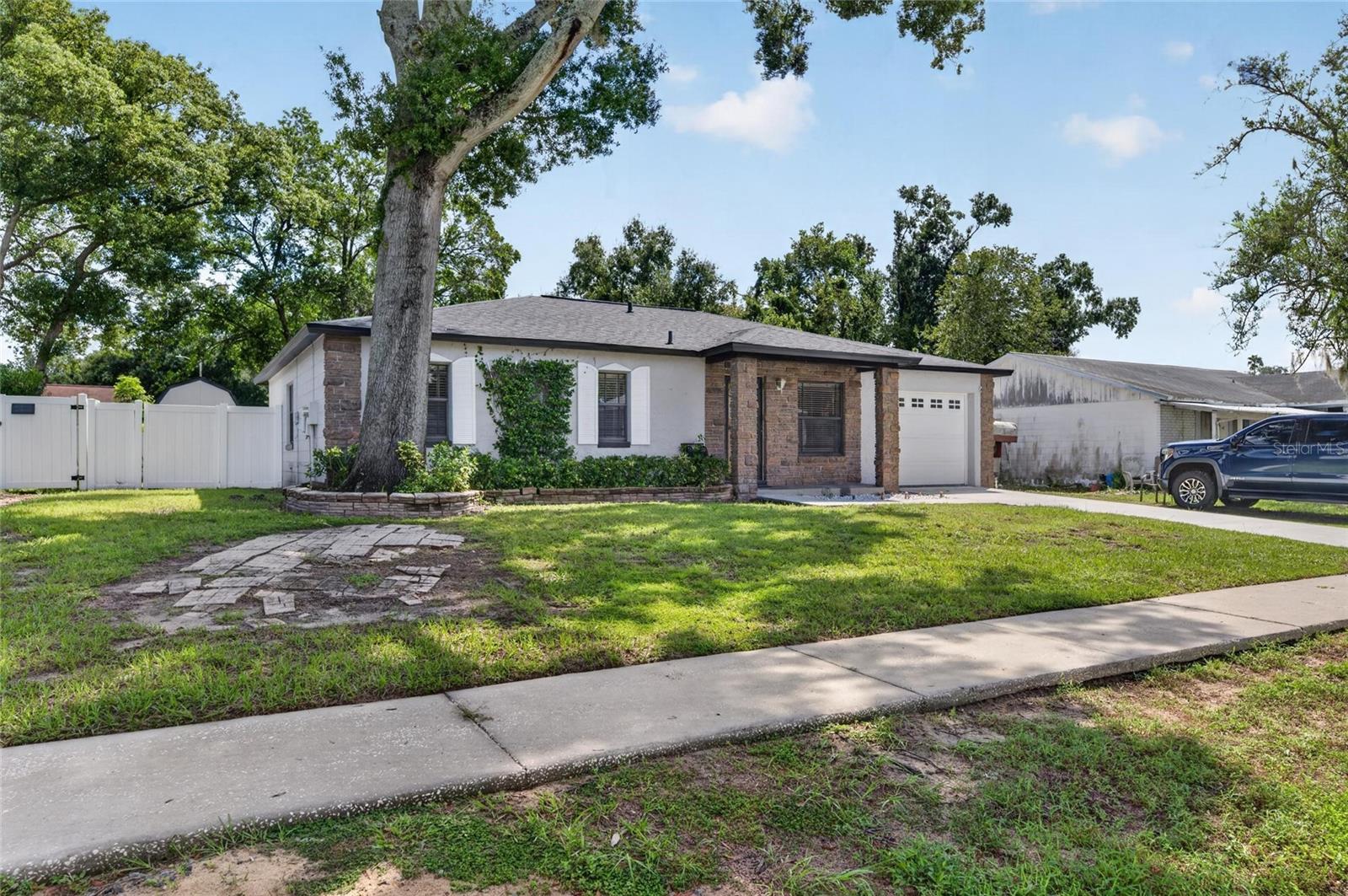 906 CUTLER DR — photo 5