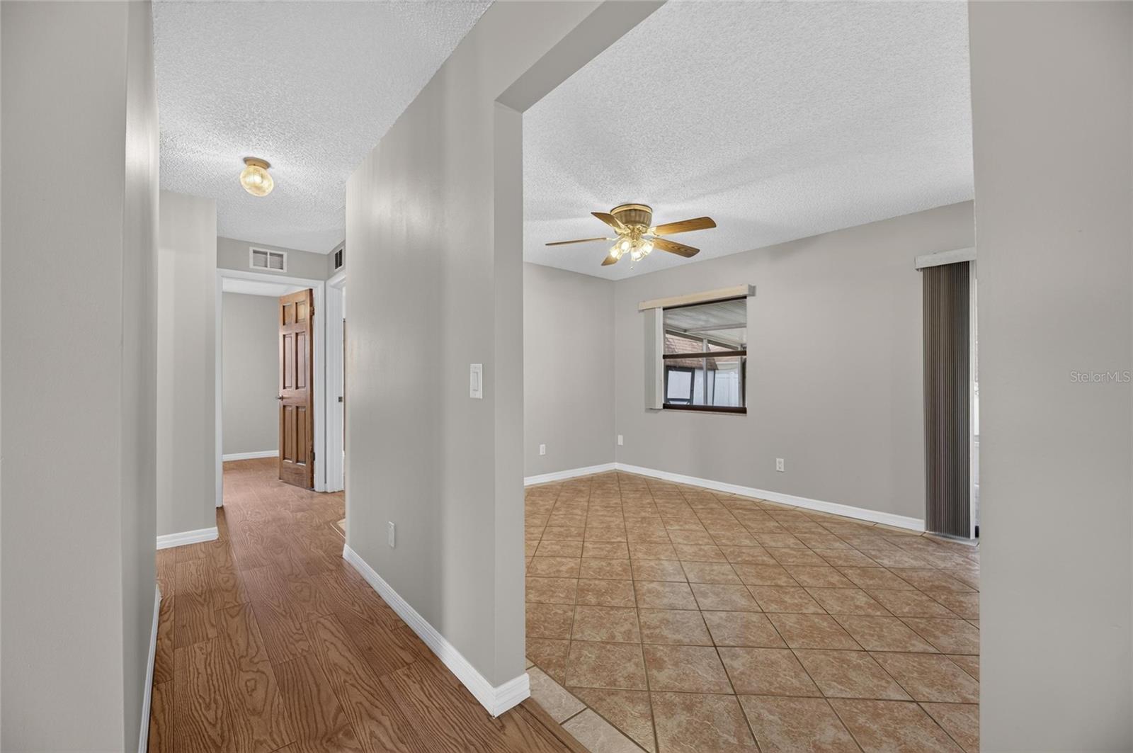 906 CUTLER DR — photo 12