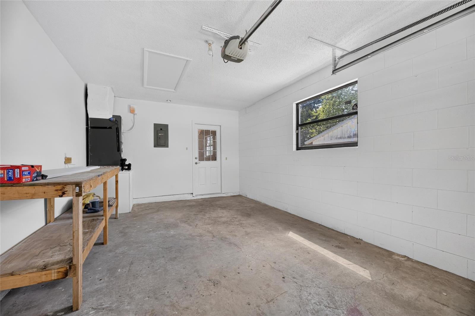 906 CUTLER DR — photo 49