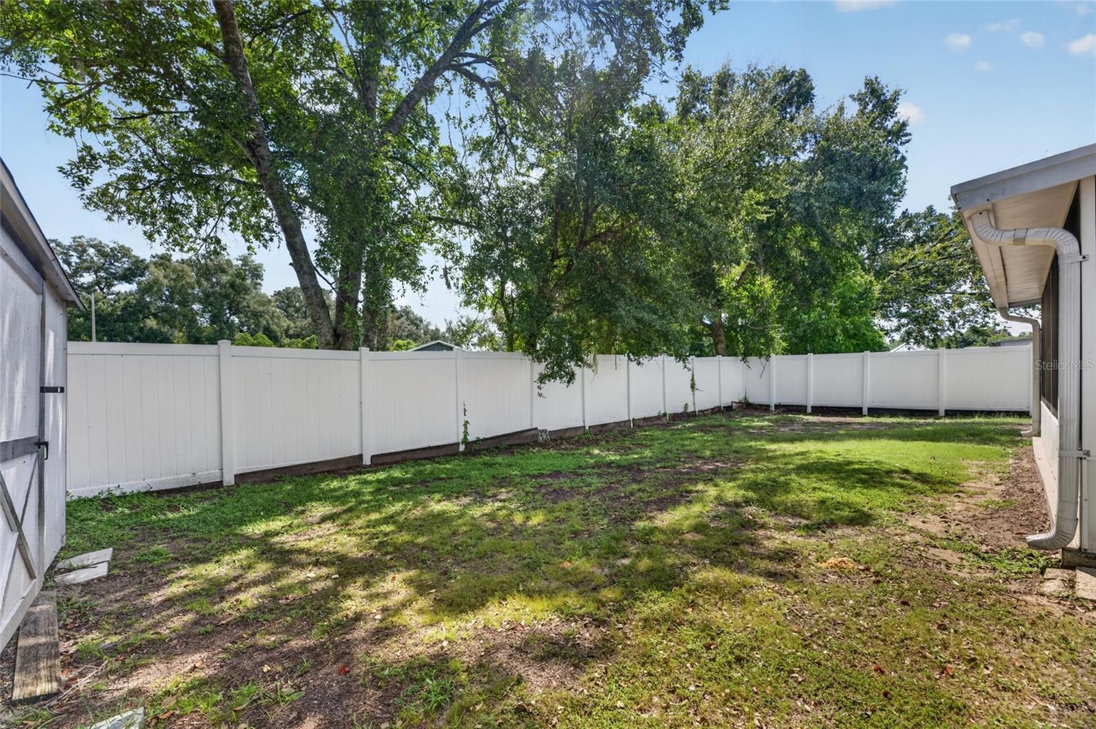 906 CUTLER DR — photo 46