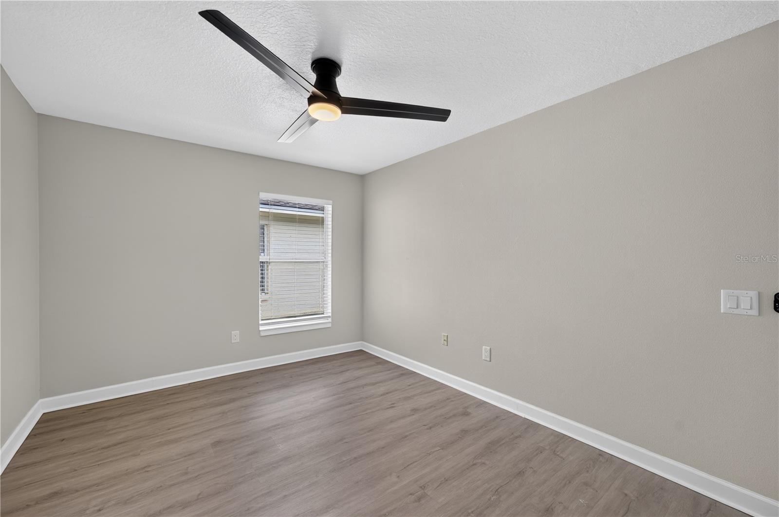 5209 ABBEY PARK AVE — photo 32