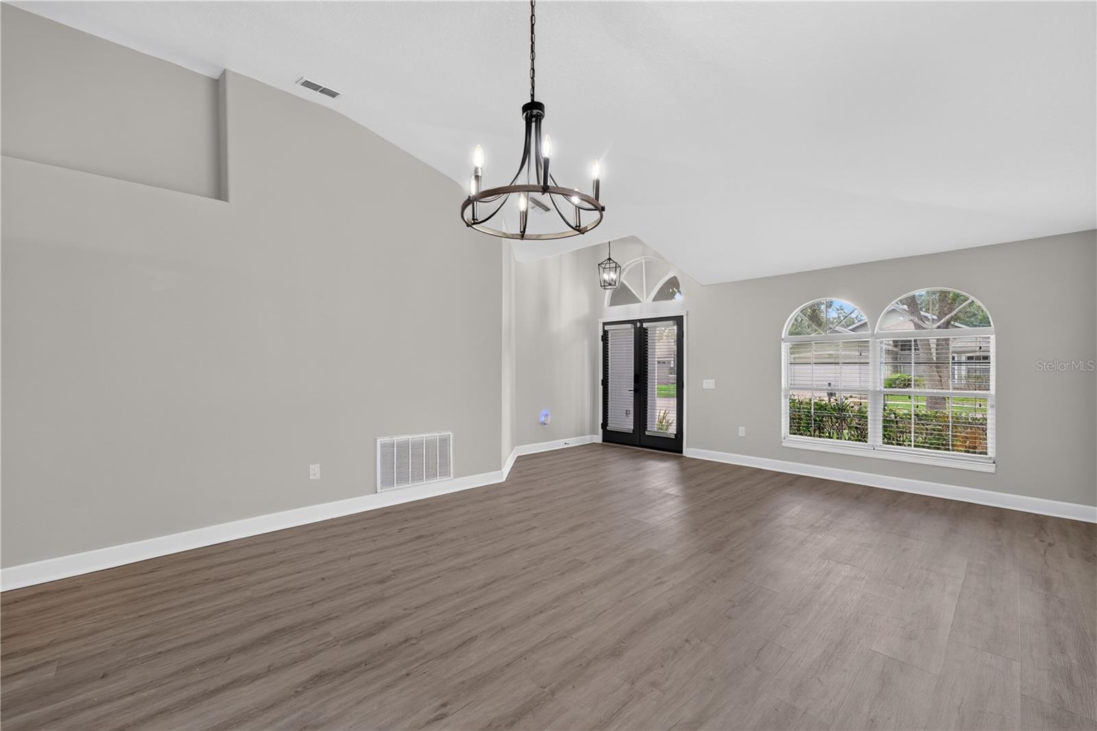 5209 ABBEY PARK AVE — photo 12