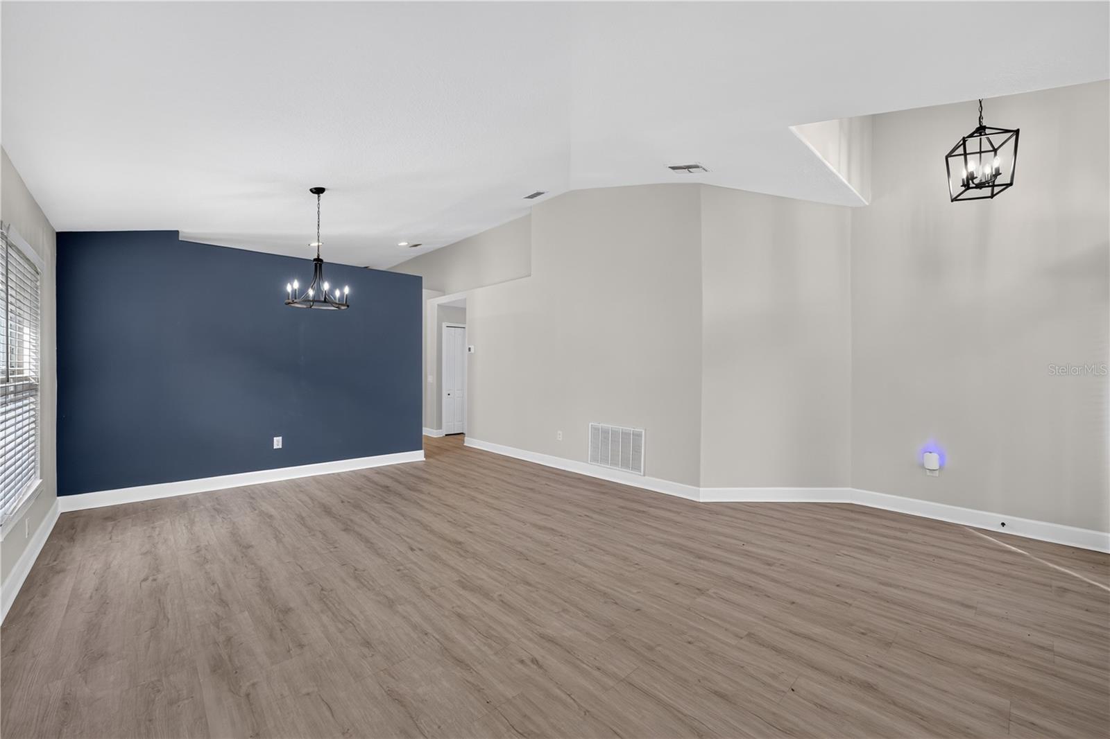 5209 ABBEY PARK AVE — photo 11