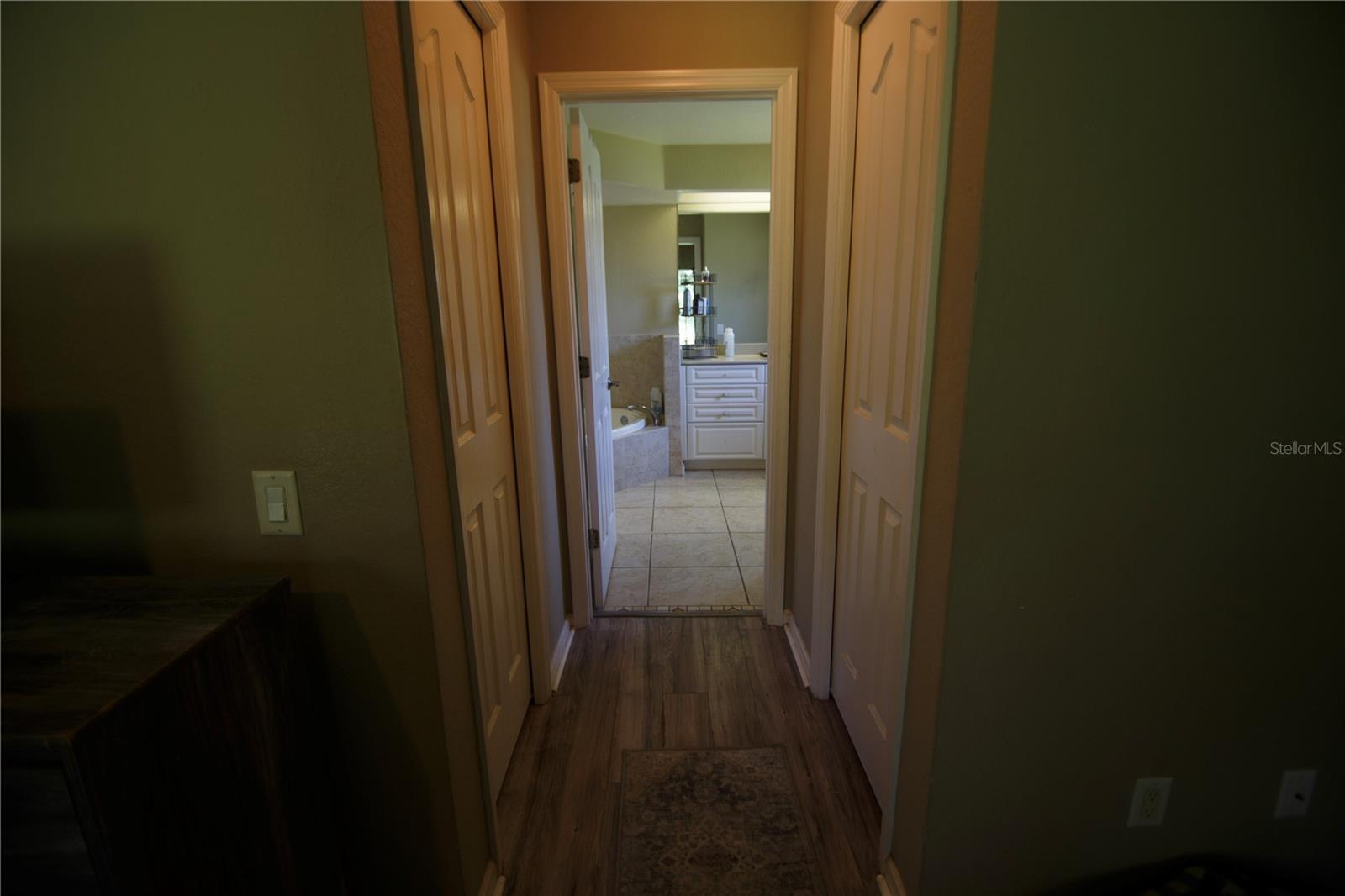 4330 LA FRANCE AVE — photo 15