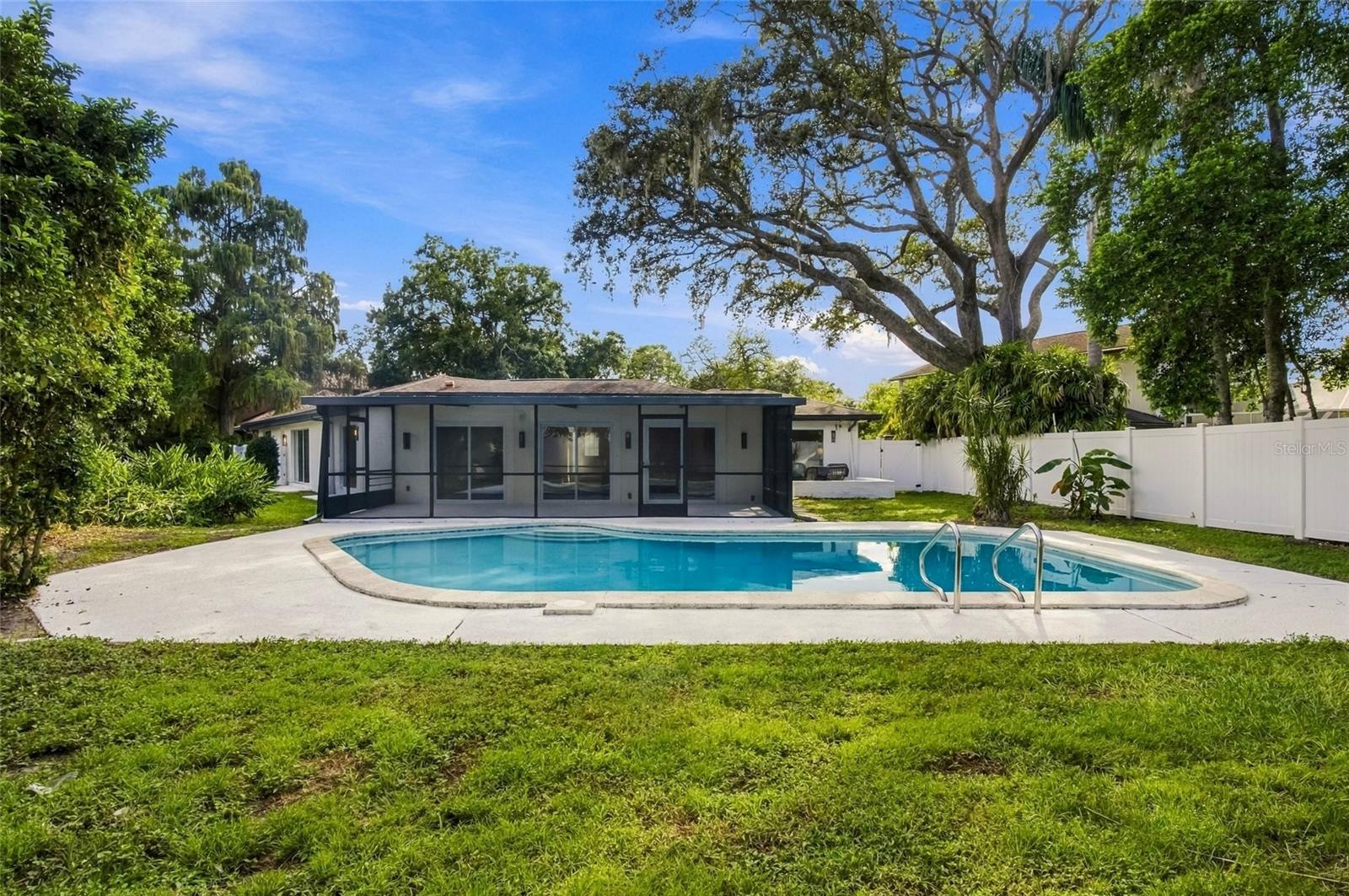 10309 RECLINATA LN — photo 38